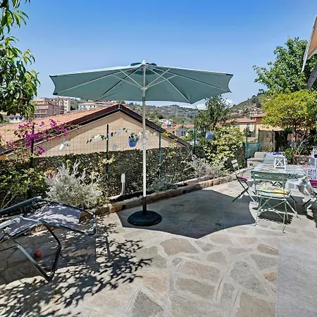 Giardino Magico Recintato Апартаменты